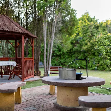 Дом отдыха Sukoro Nature Villa *